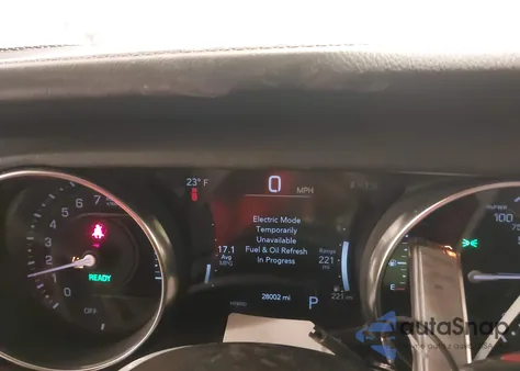 2023 Jeep Wrangler Sahara 4Xe z USA, uszkodzony, nr VIN 1C4JJXP6XPW641653